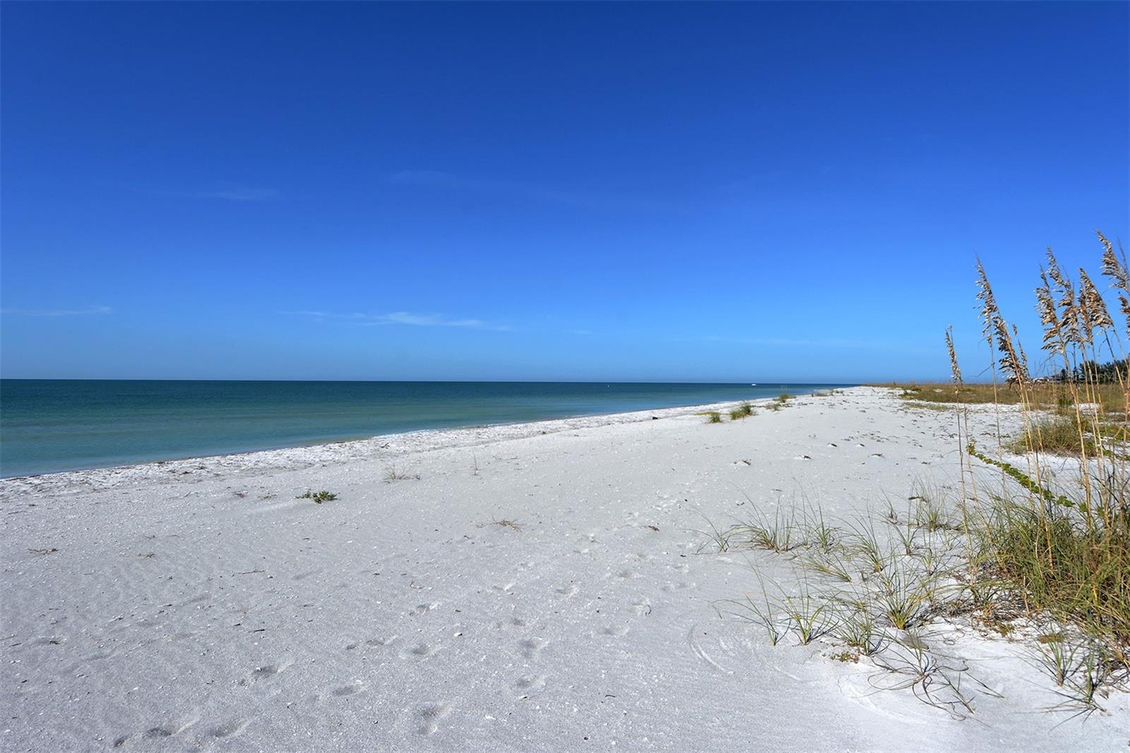 591 RUSSELL, LONGBOAT KEY,FL | MLS# a4614321 | Anna Maria Island